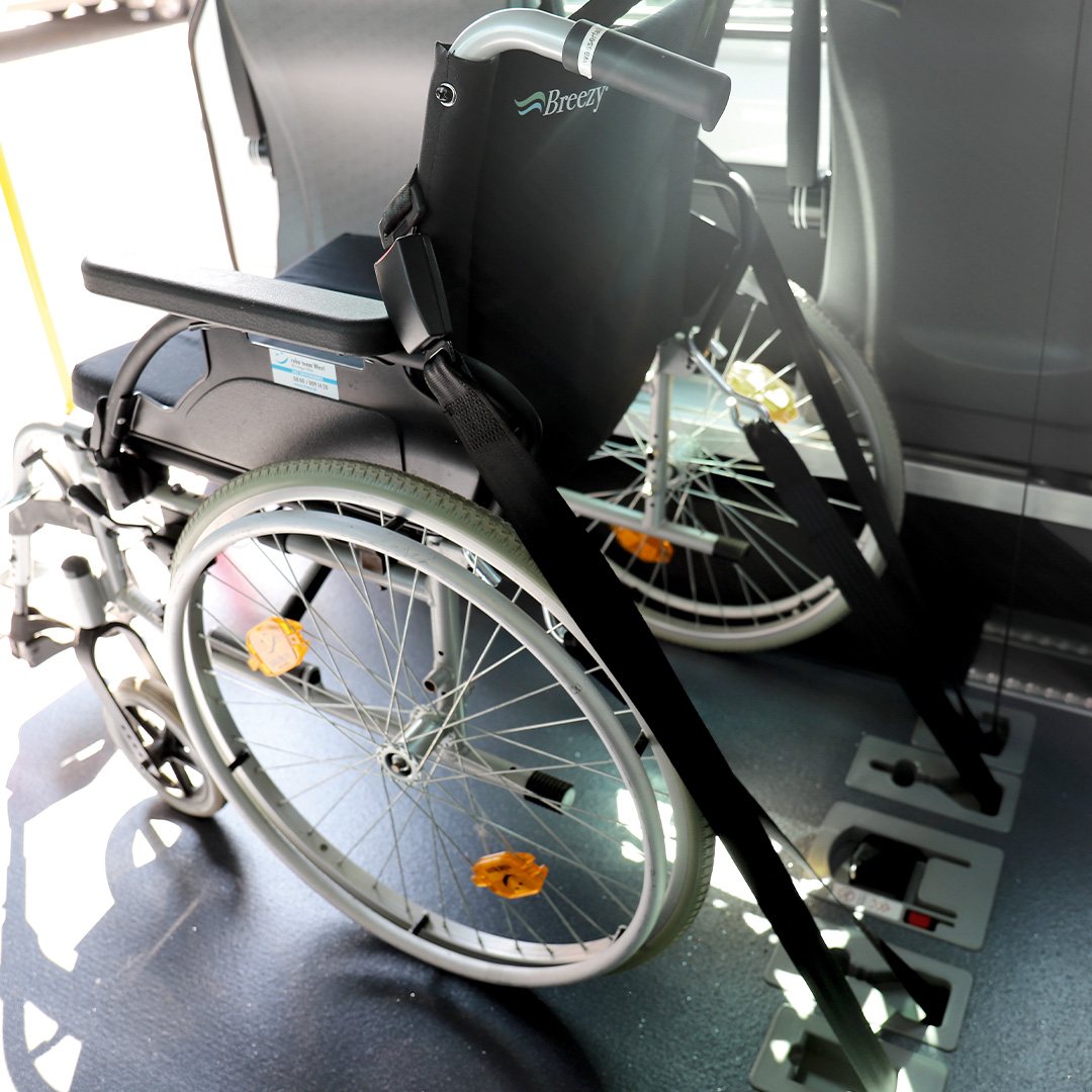 Rollstuhl-Sicherung Transporter Umbau Preckel Automobile