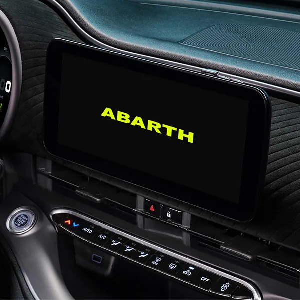Bleiben Sie verbunden mit dem Abarth 500e Connectivity