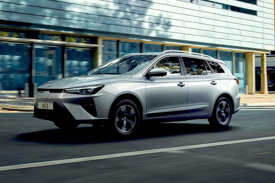 MG5 dynamischer Fahrspaß 100% elektrisch