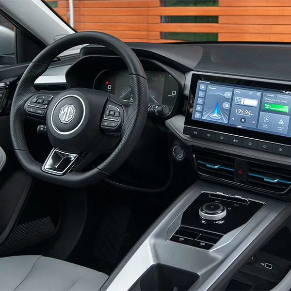 MG5 Cockpit mit innovativem Design