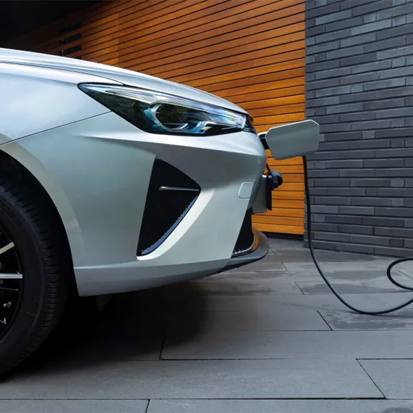 MG5 Ladestation, Ladevorgang, Plugin-Ladestecker