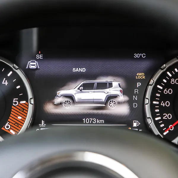 Jeep Renegade Cockpit Amartur